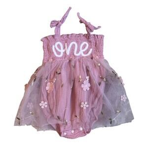 Boutique light pink One Birthday embroidered floral tutu bodysuit SIZE 12-18M